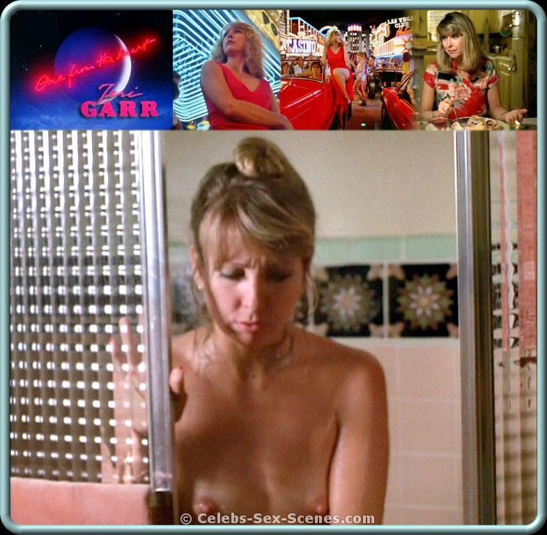 Teri Garr sex pictures @ Celebs-Sex-Scenes.com free celebrit